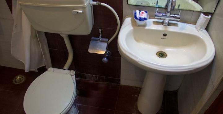 העיר בנגלור Hotel Noor Empire International Kormangala מראה חיצוני תמונה