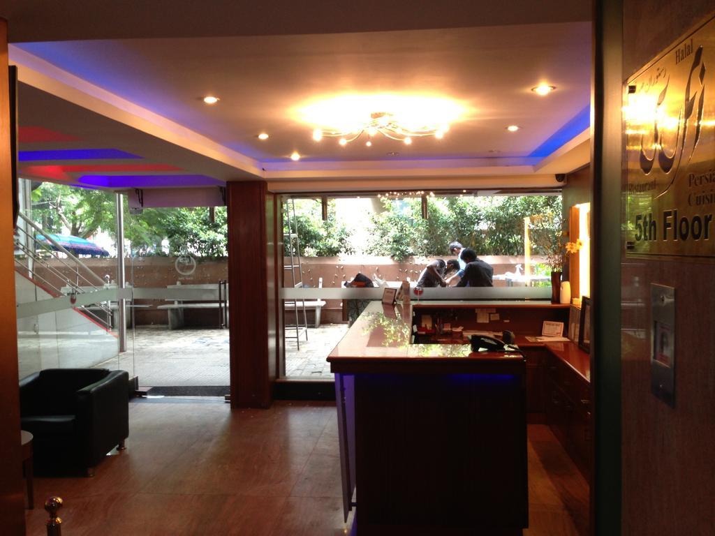 העיר בנגלור Hotel Noor Empire International Kormangala מראה חיצוני תמונה